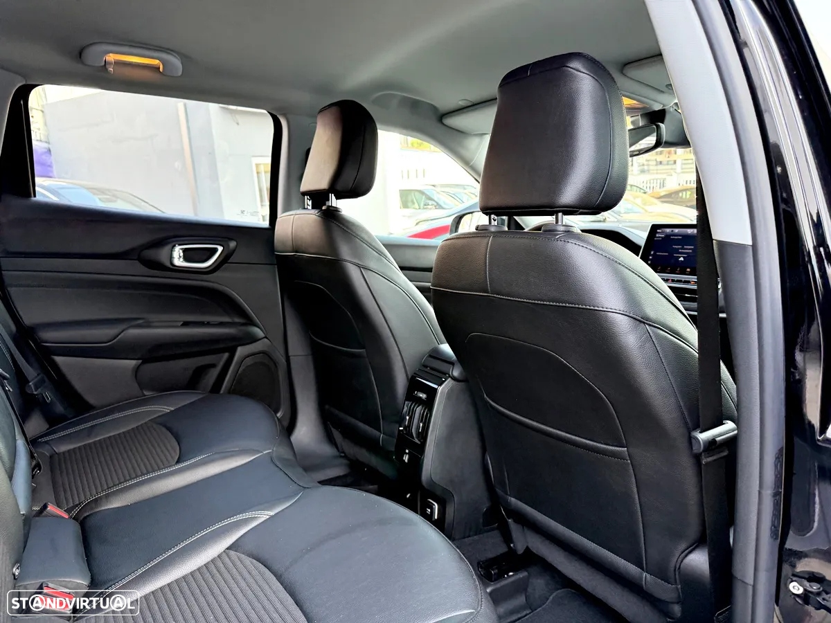Jeep Compass - 29