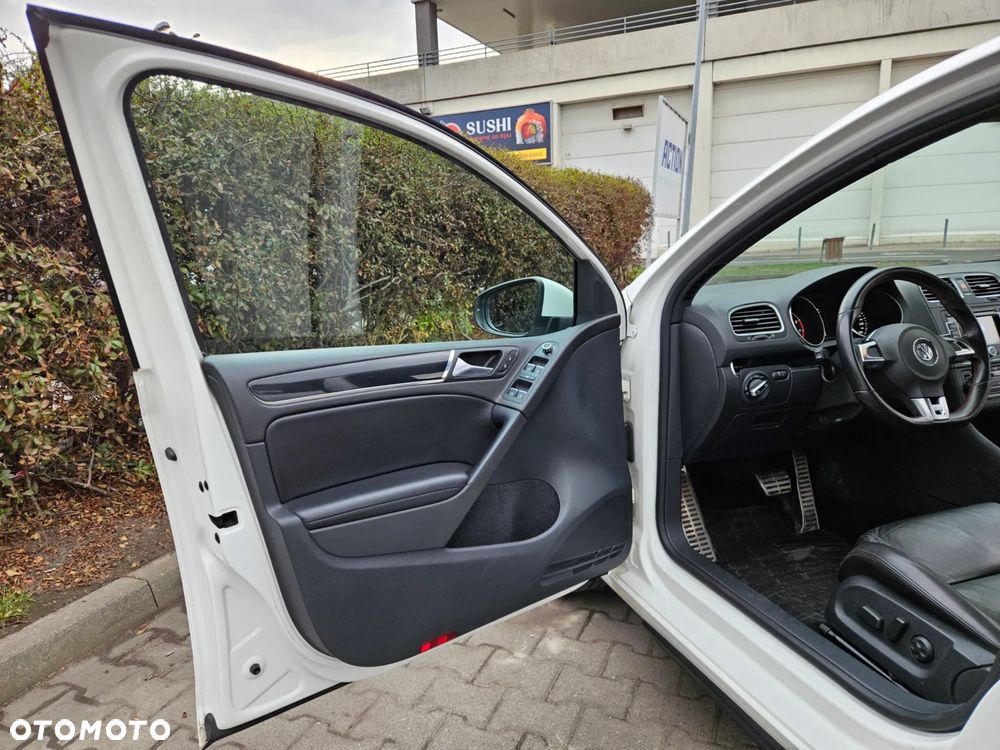 Volkswagen Golf 2.0 GTI DSG - 13