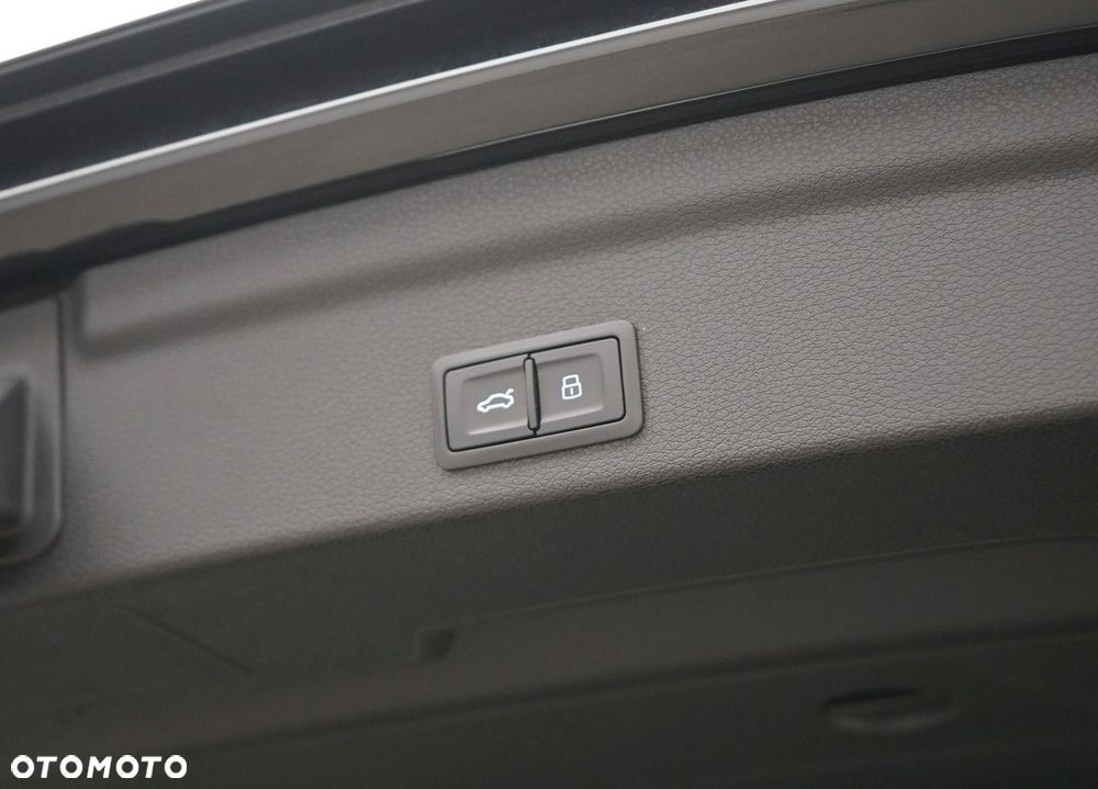 Audi Q3 Sportback - 14