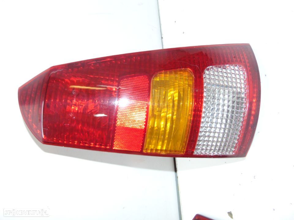 Farolins  com pequenos defeitos - 7