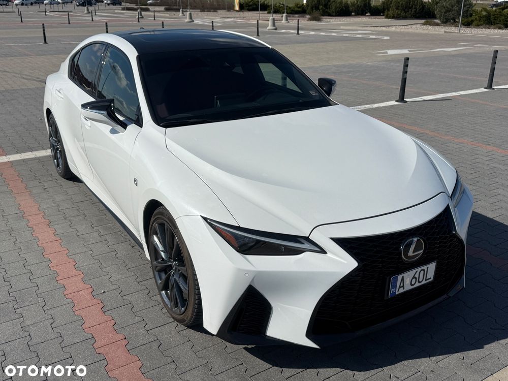 Lexus IS - 3