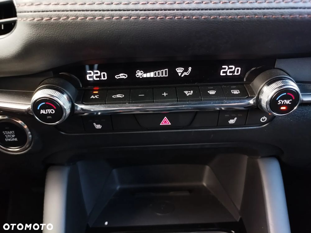 Mazda 3 2.0 mHEV Exclusive Line - 8