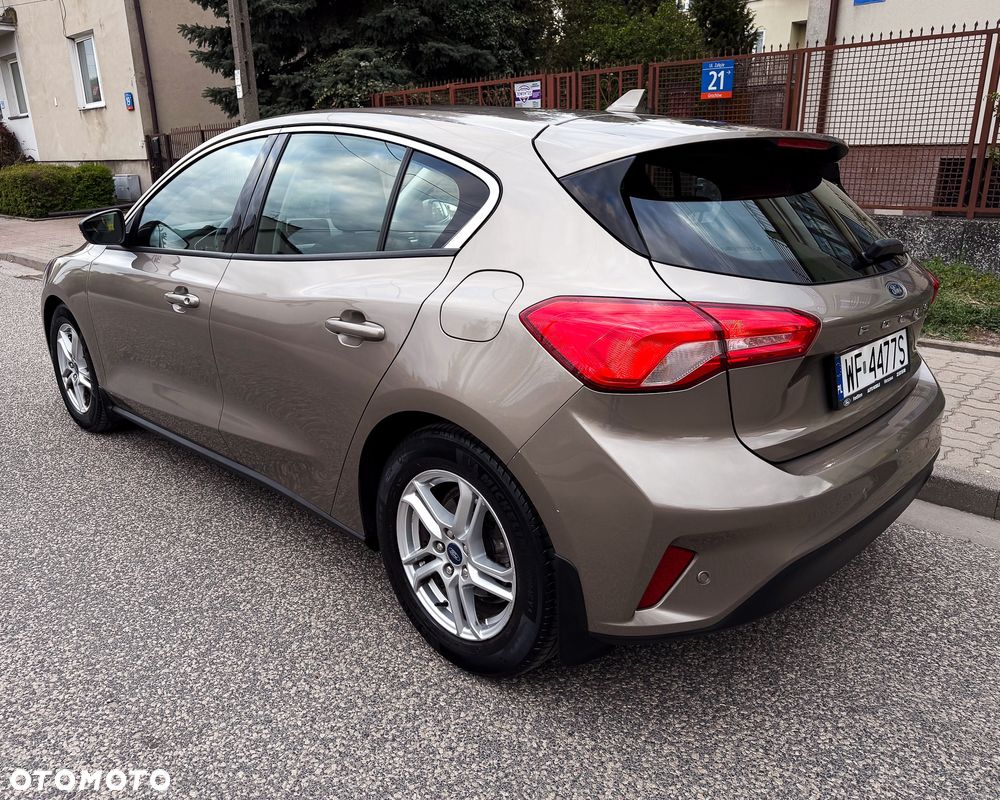 Ford Focus 1.0 EcoBoost Trend Edition Business - 8