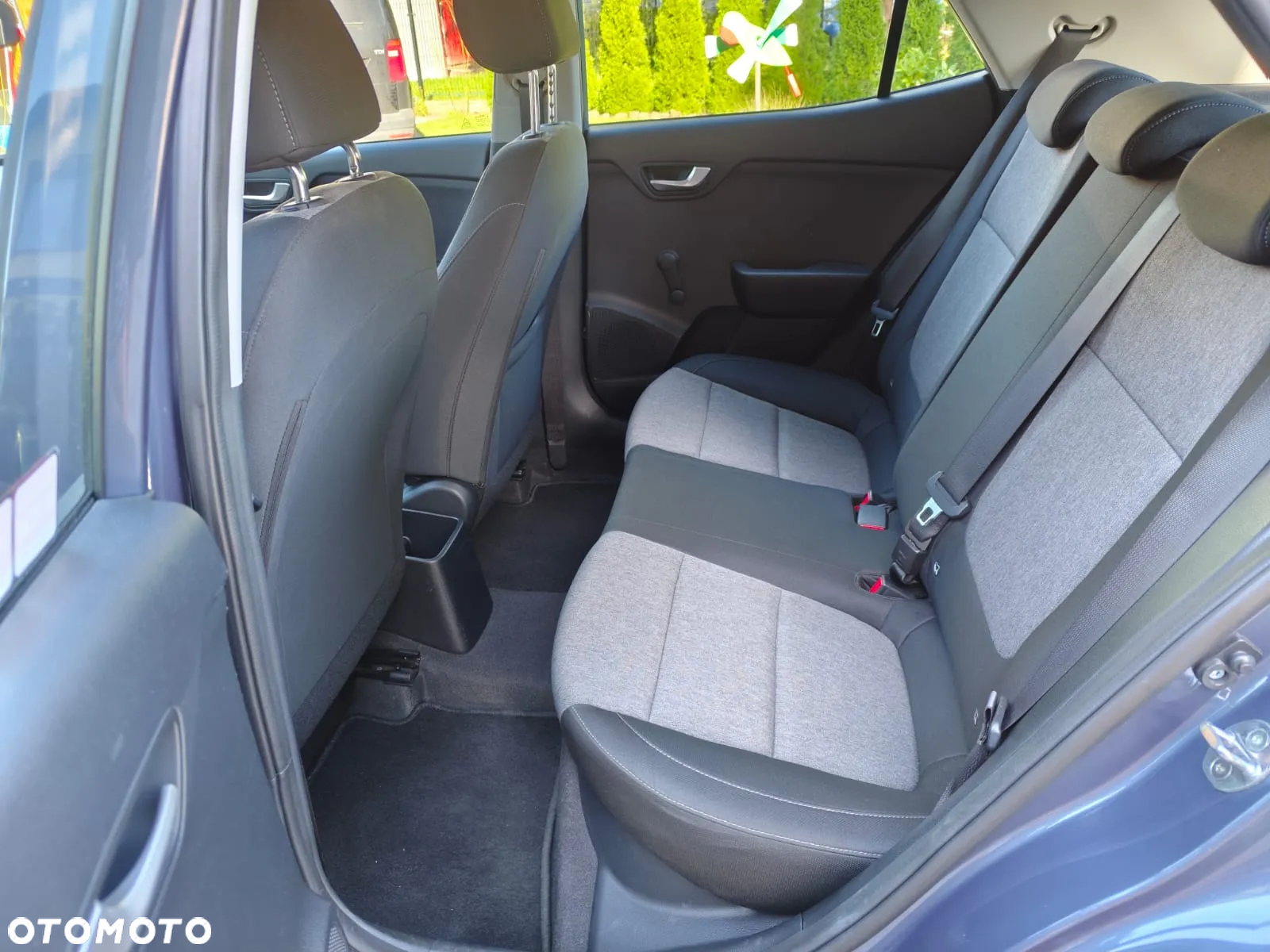 Kia Stonic 1.2 M - 10