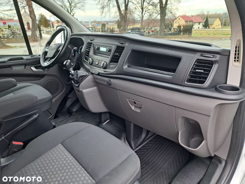 Ford Transit Custom 310 L2H1 Ambiente - 17