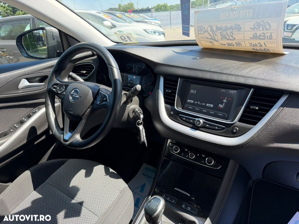 Opel Grandland X 1.6 START/STOP Enjoy - 10