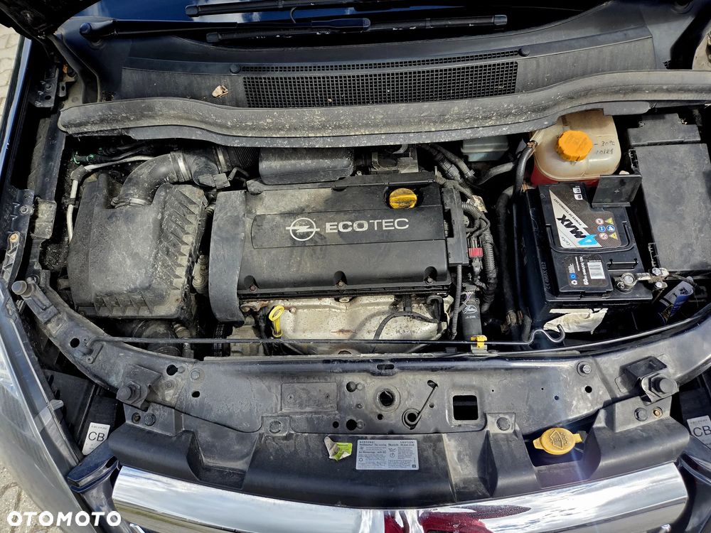 Opel Zafira - 19