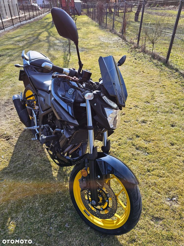 Yamaha MT - 7
