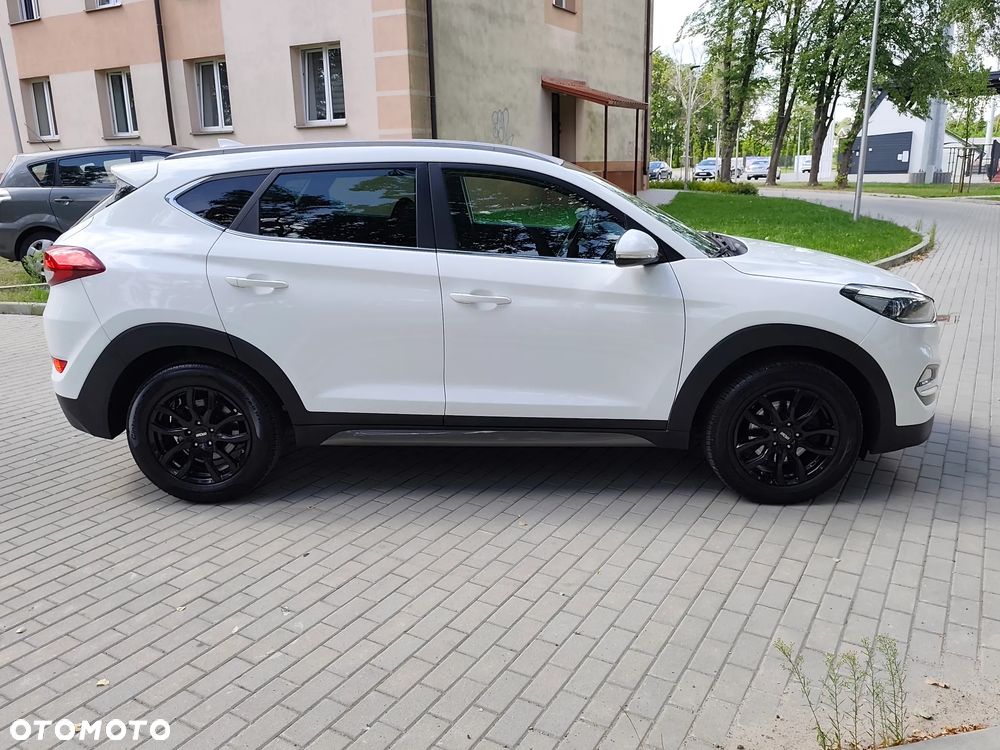 Hyundai Tucson blue 1.7 CRDi 2WD Passion Plus - 23
