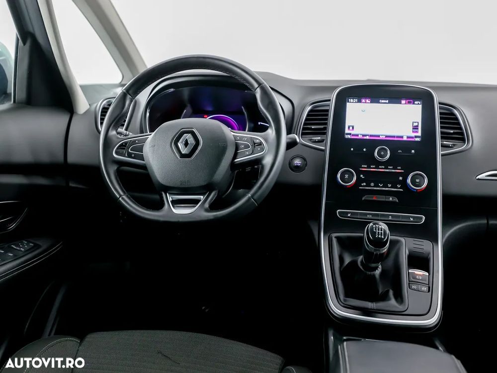 Renault Grand Scenic BLUE dCi 120 BUSINESS EDITION - 8