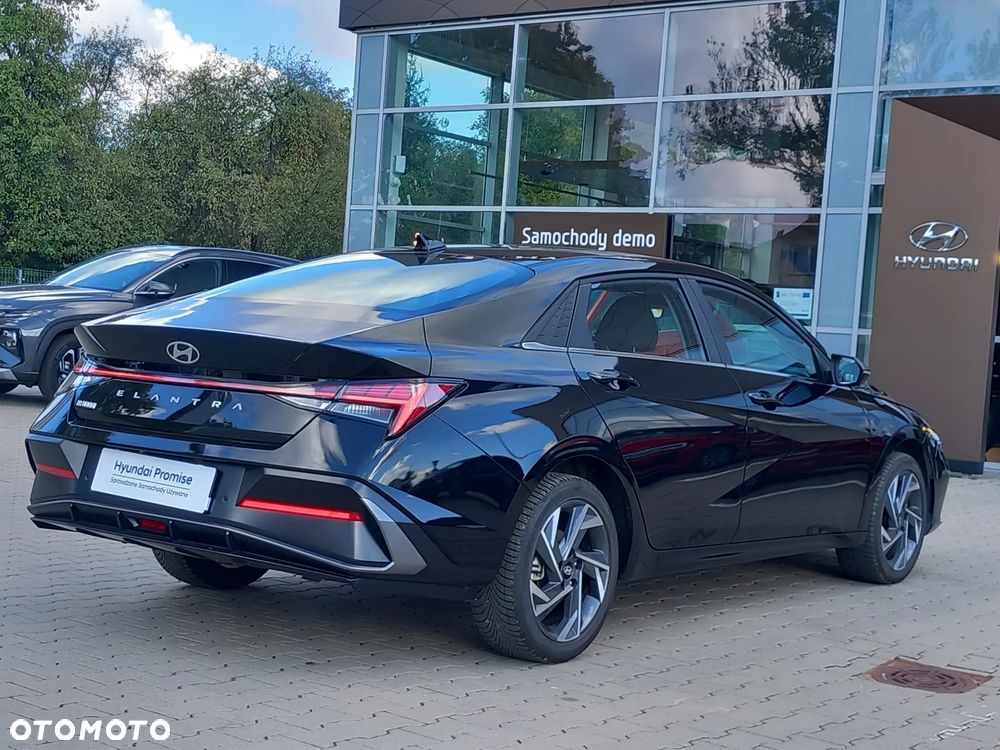 Hyundai Elantra 1.6 Smart - 6
