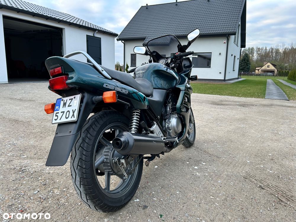 Honda CB - 11
