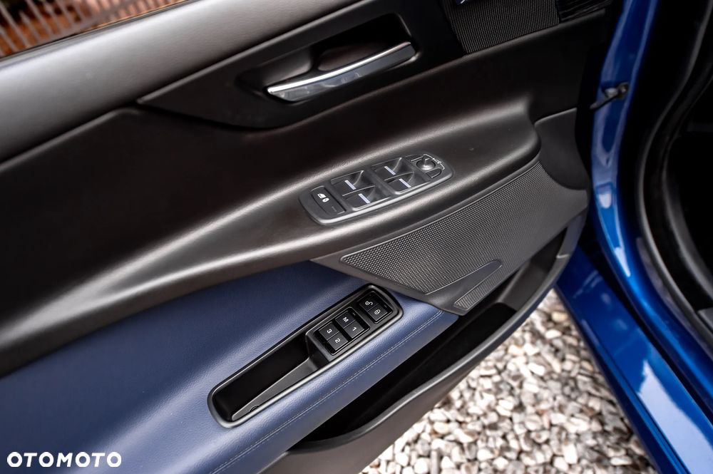 Jaguar XE 20d R-Sport Ingenium Edition - 27