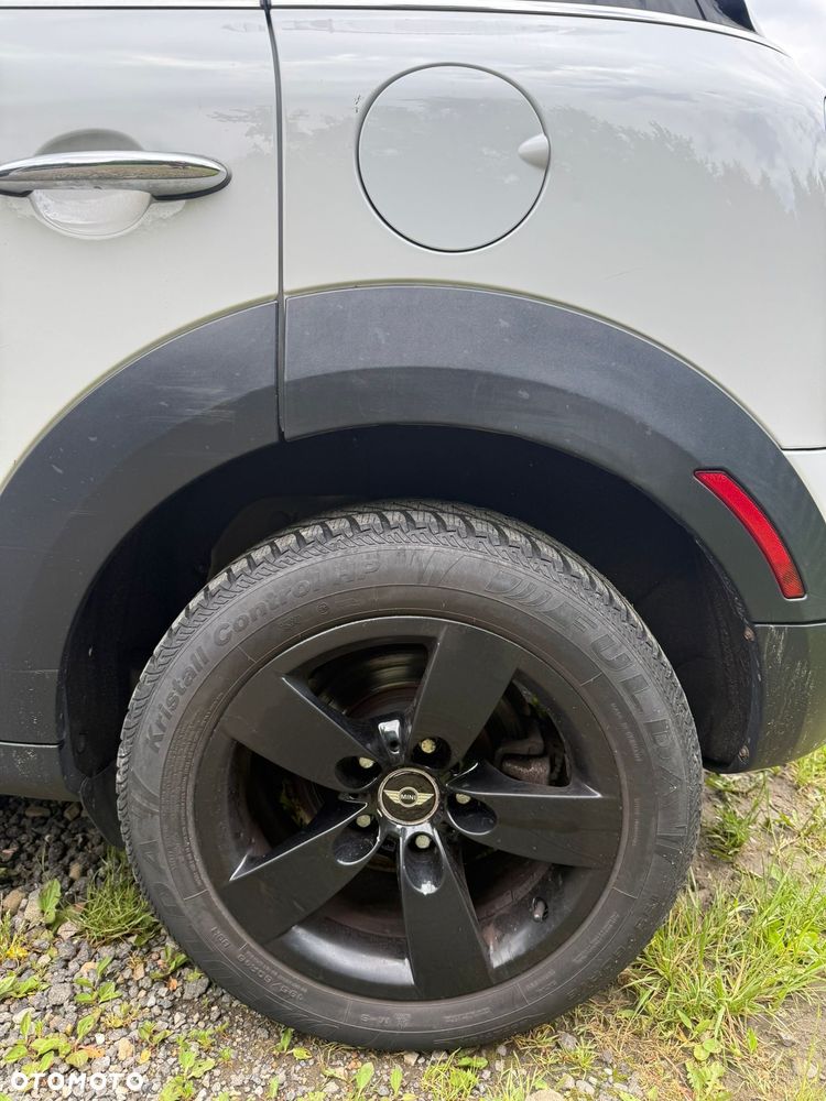 MINI Countryman - 16