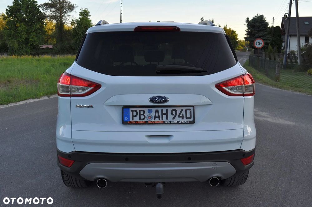 Ford Kuga 2.0 TDCi 2x4 Business Edition - 12