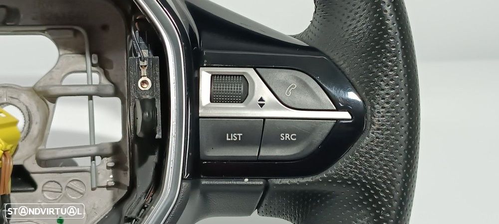 VOLANTE PEUGEOT 5008 ALLURE - 2