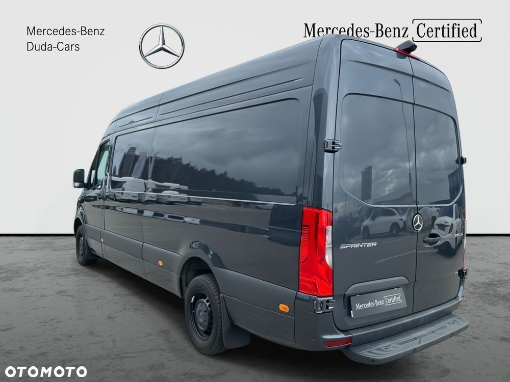 Mercedes-Benz Sprinter 319 - 3