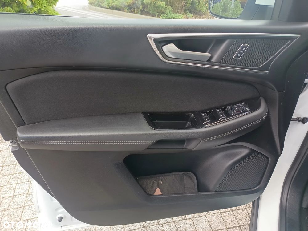 Ford S-Max 2.0 TDCi Titanium PowerShift - 13