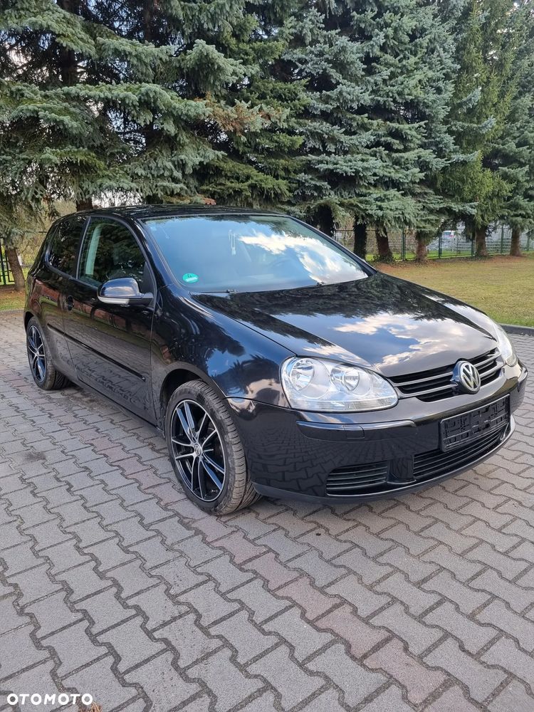 Volkswagen Golf - 10