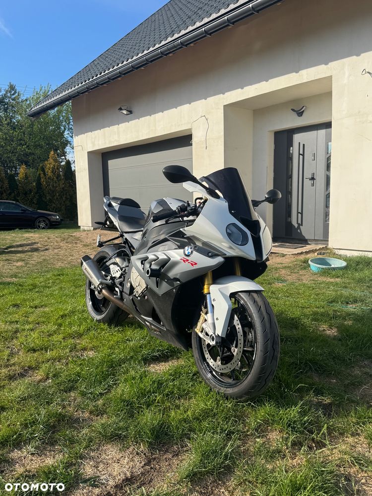 BMW S - 2