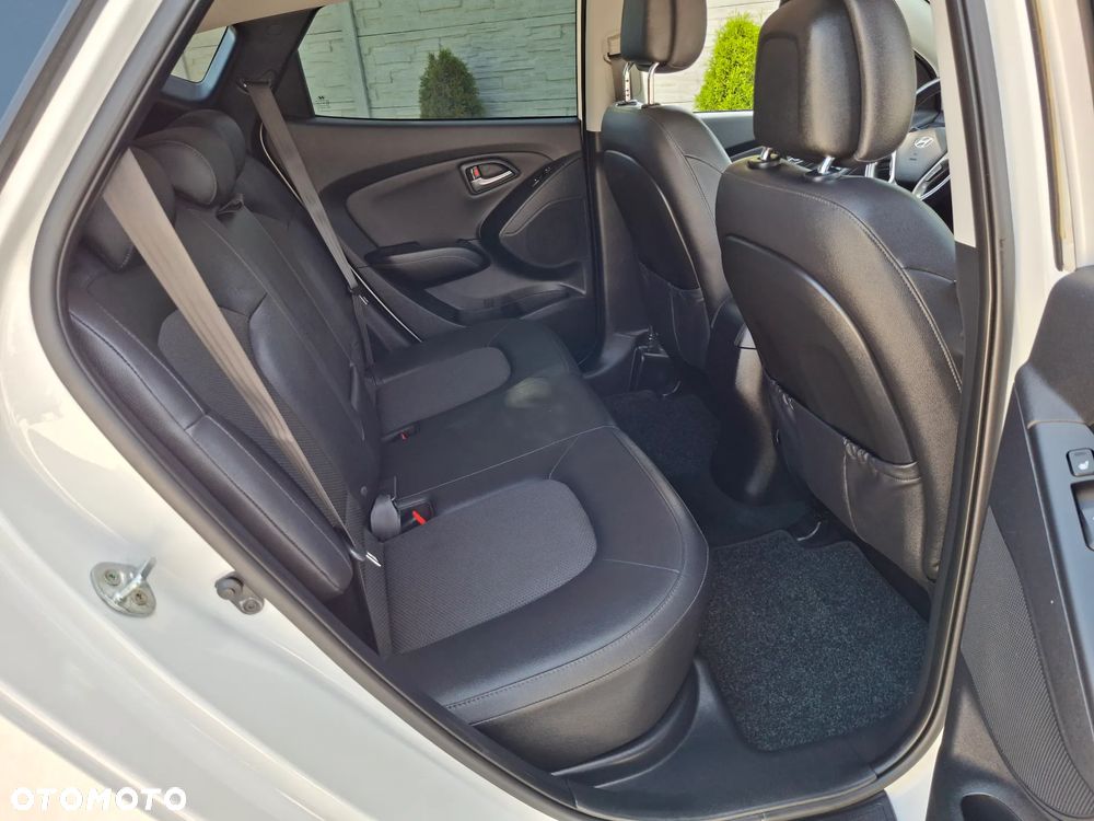 Hyundai ix35 2.0 2WD Automatik Trend - 28