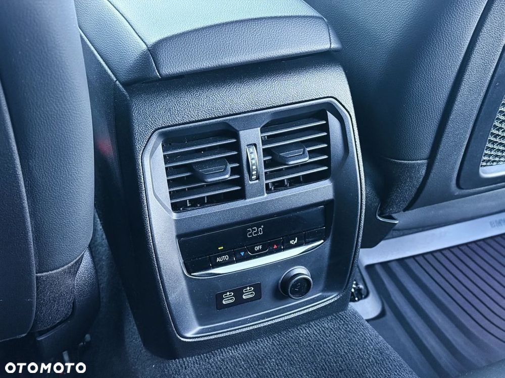 BMW Seria 3 320i GPF M Sport - 18