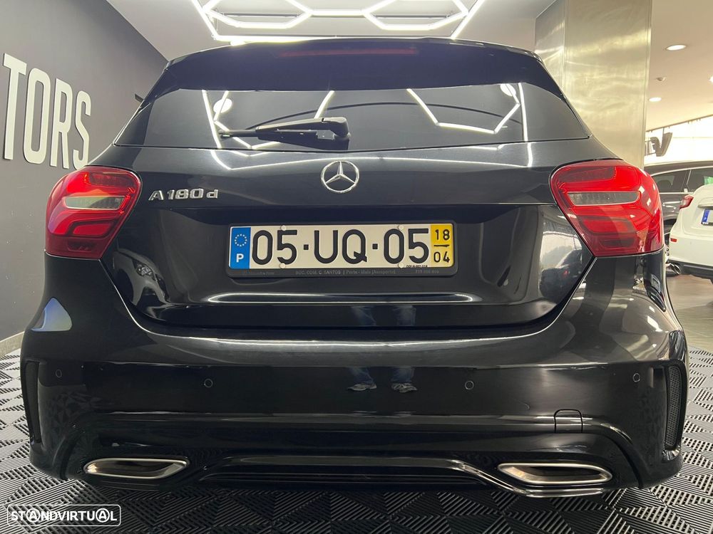 Mercedes-Benz A 180 d AMG Line - 10