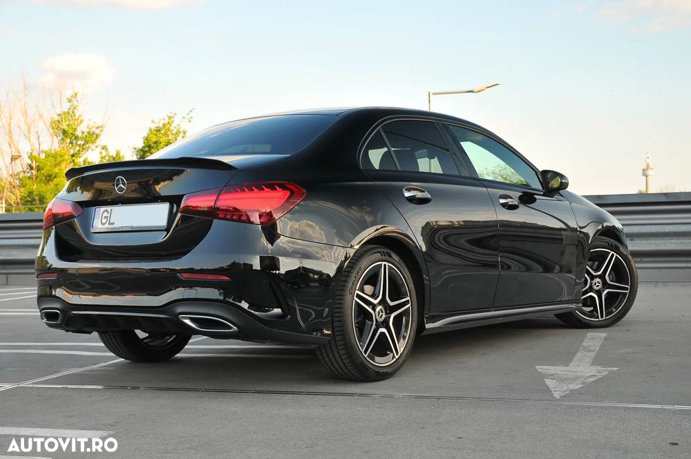 Mercedes-Benz A 200 d 8G-DCT AMG Line - 2