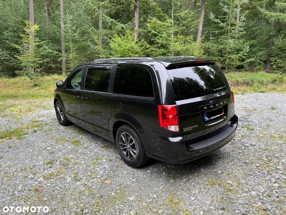 Dodge Grand Caravan 3.6 R/T - 3
