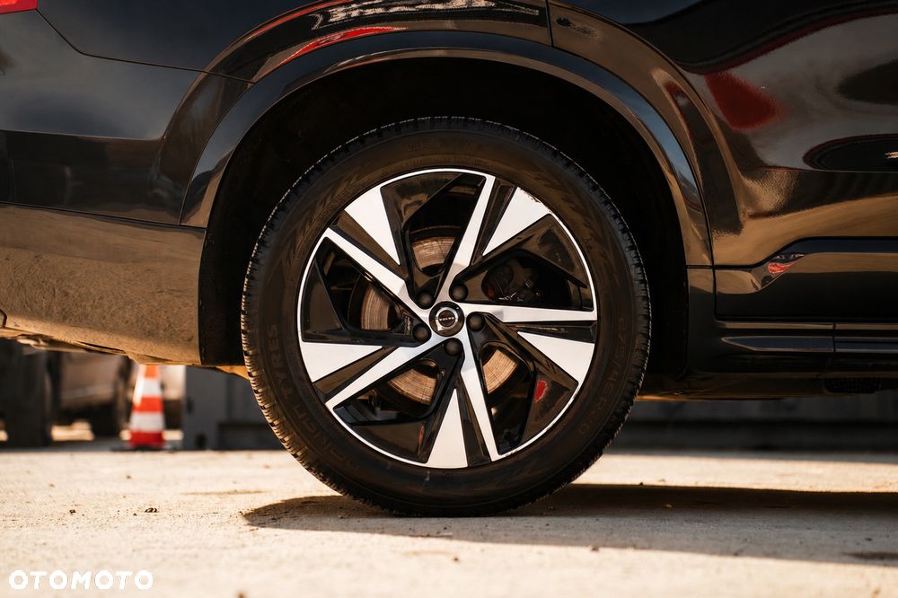 Volvo XC 90 B5 D AWD R-Design - 3