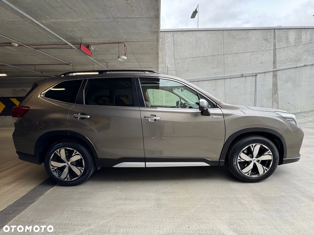 Subaru Forester 2.0i-L Platinum (EyeSight) Lineartronic - 8