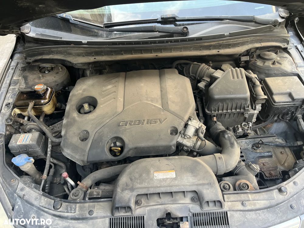 Dezmembrez Hyundai I30 gri inchis 2007 1,6 CRDI - 9
