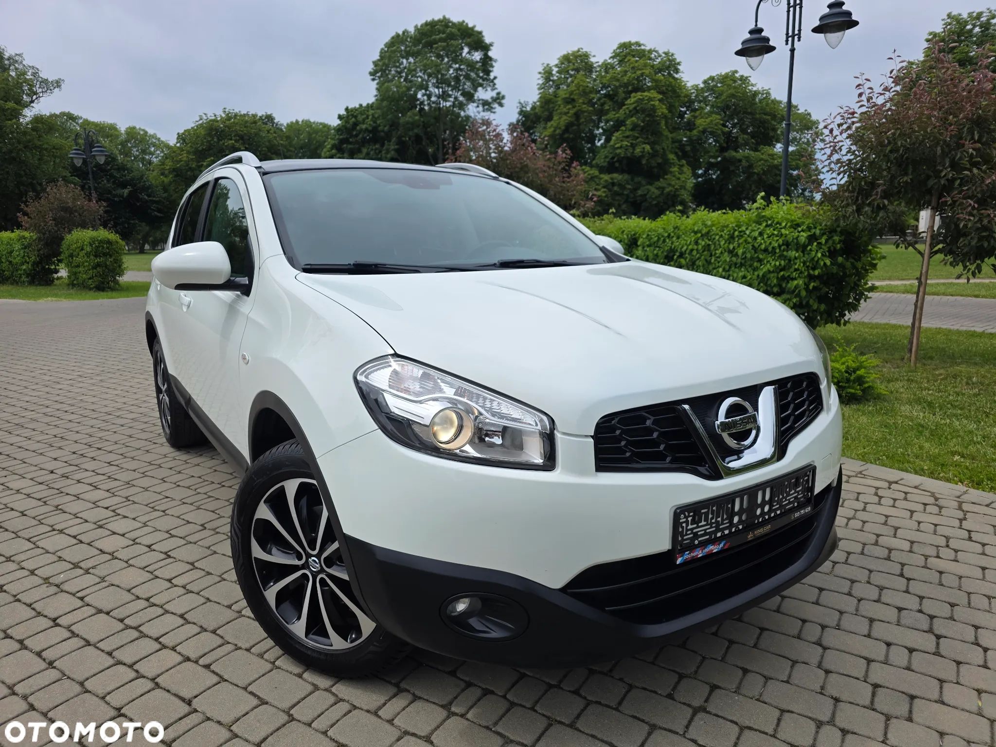 Nissan Qashqai 2.0 4 x 4 tekna - 1