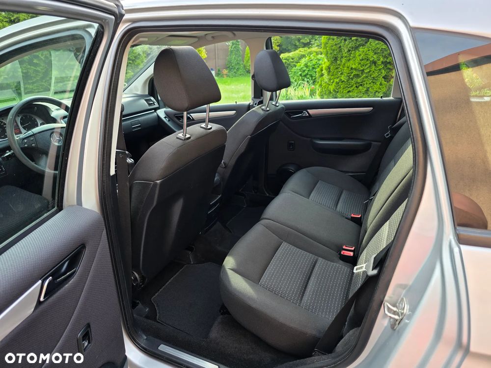Mercedes-Benz Klasa B 160 BlueEFFICIENCY SPORT EDITION - 10