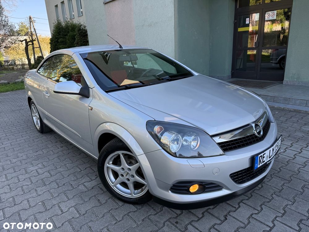 Opel Astra 1.6 Catch me - 19