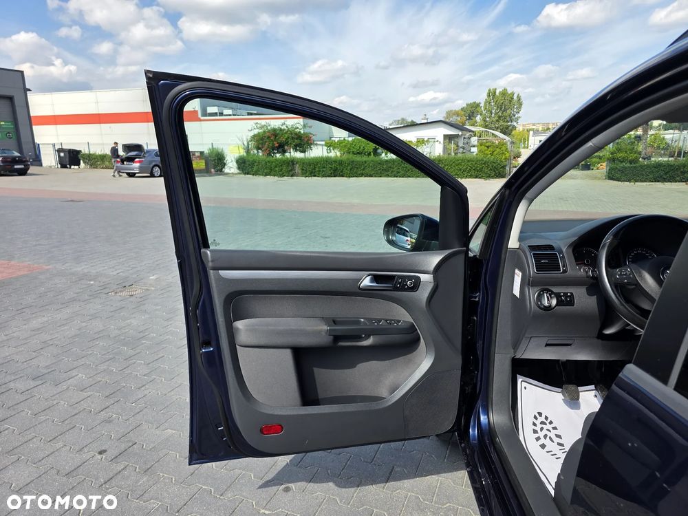 Volkswagen Touran 1.6 TDI DPF BlueMot Comfortline - 10