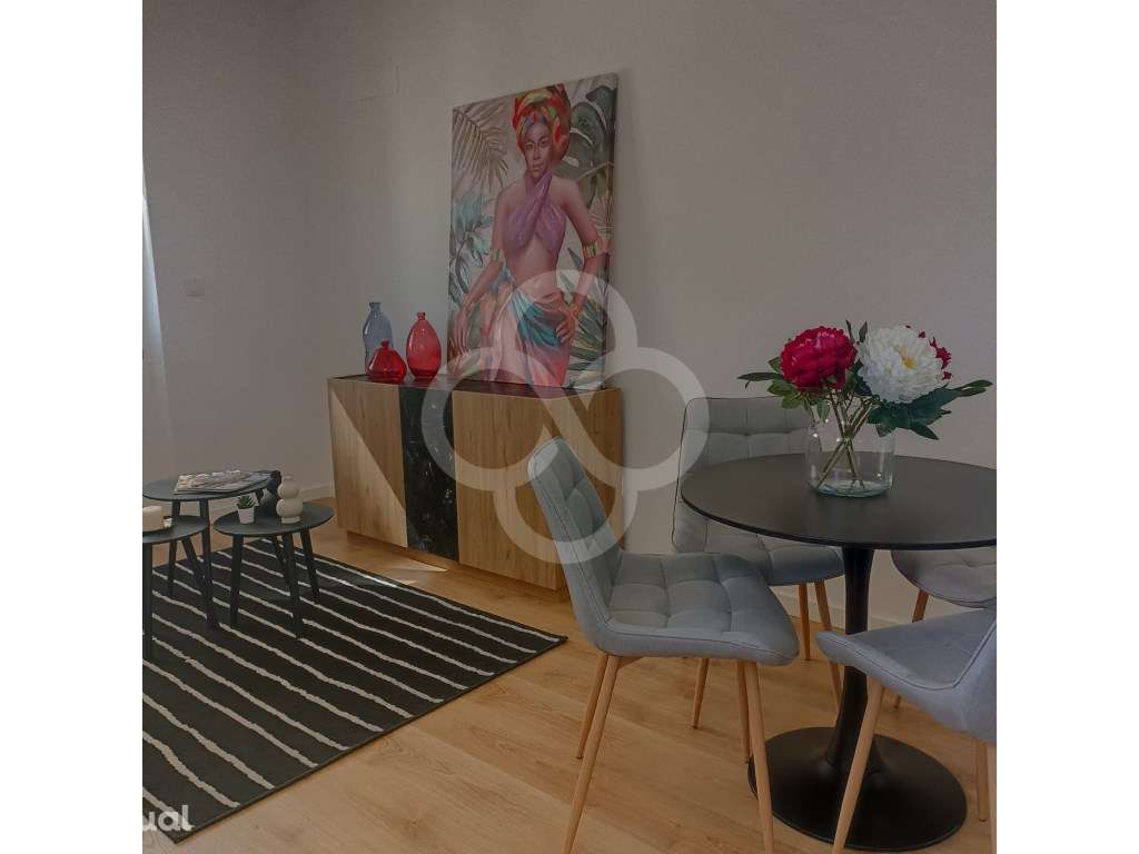 Apartamento T3 Remodelado em Bairro familiar residencial em Benfica - Grande imagem: 5/40