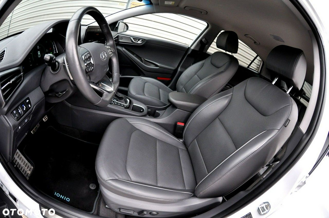 Hyundai IONIQ hybrid Premium - 7