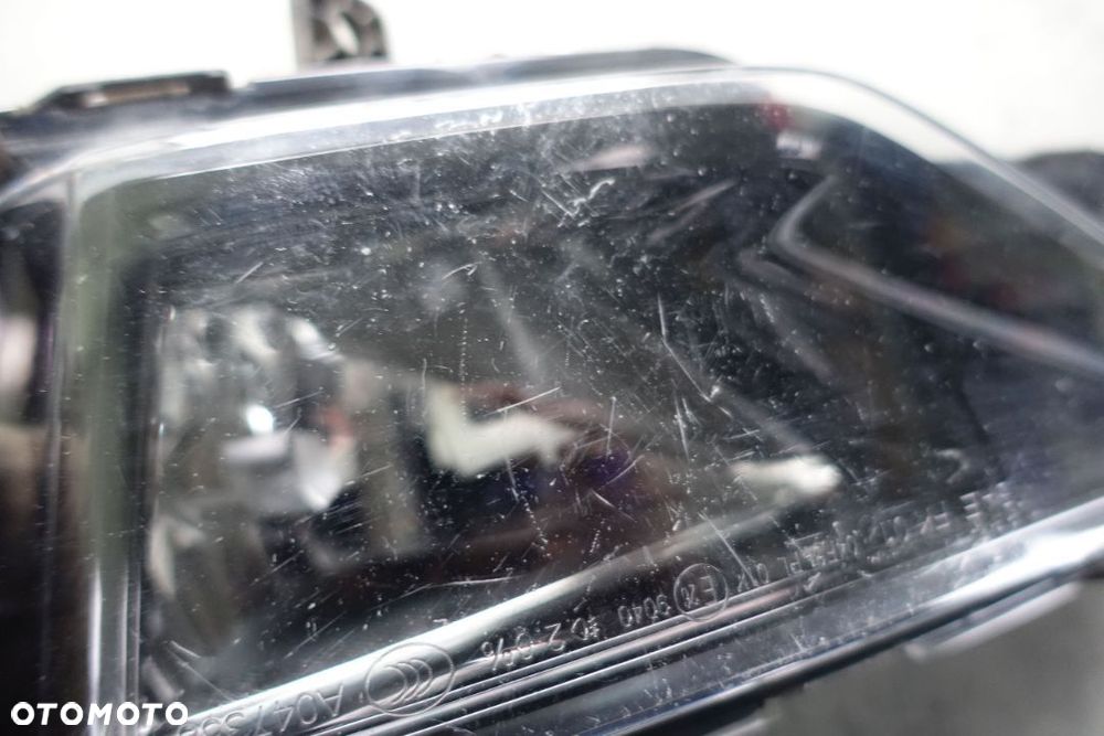 HALOGEN LEWY VW GOLF  SPORTSVAN - 2
