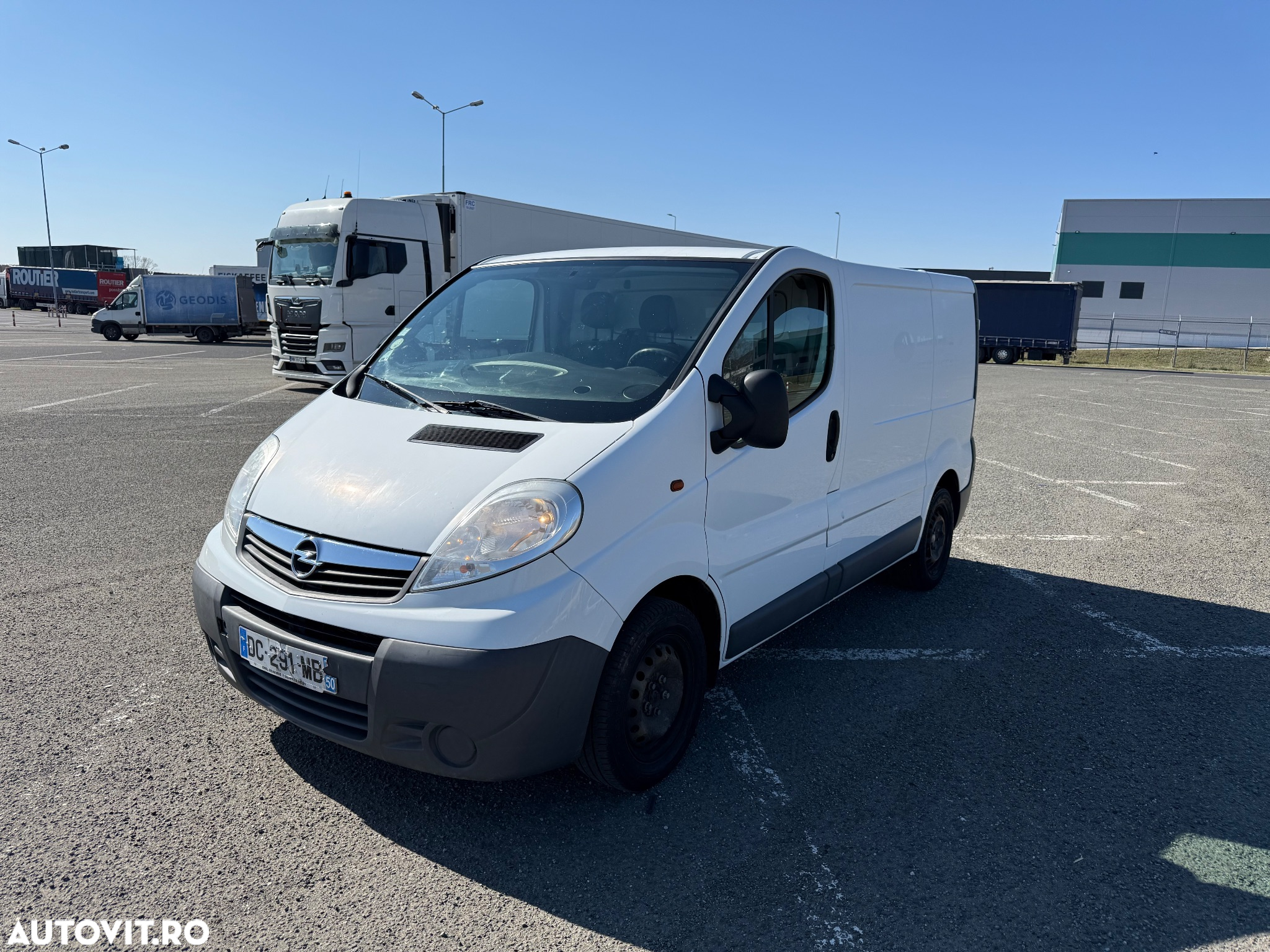 Opel Vivaro - 26