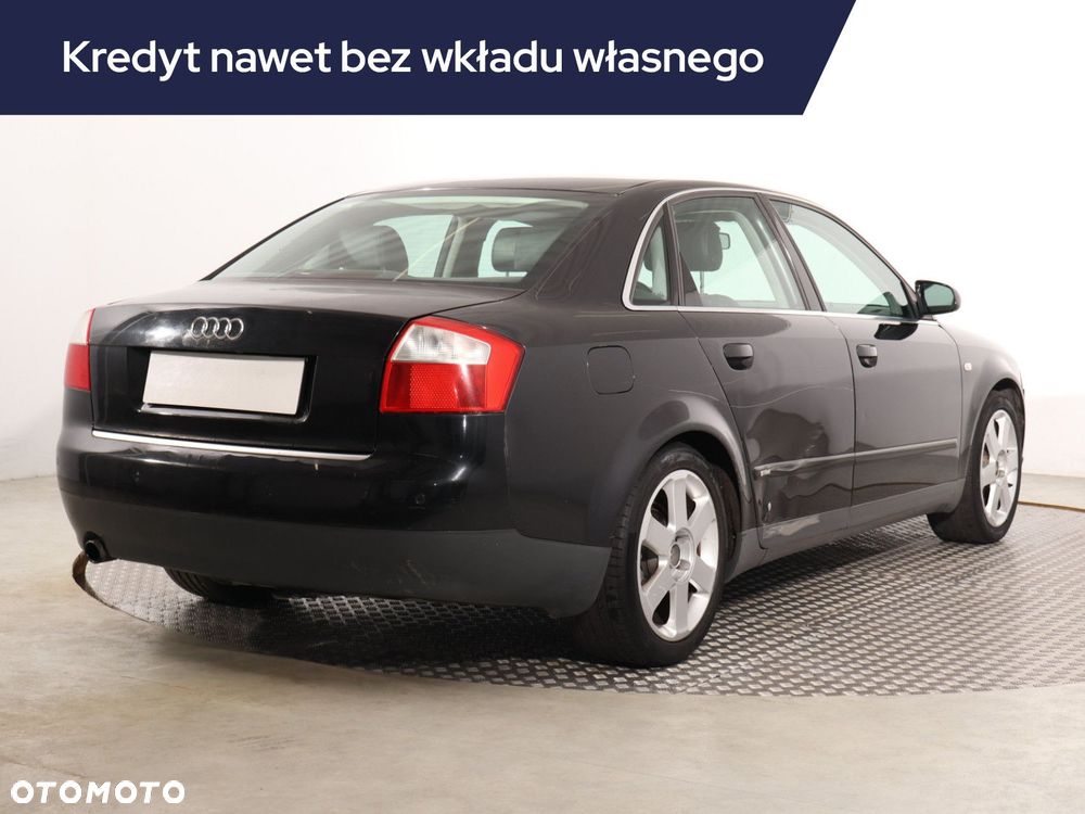 Audi A4 Limousine - 7