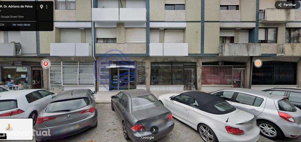 Loja Junto à Escola Filipa Vilhena - Covelo - Grande imagem: 4/29