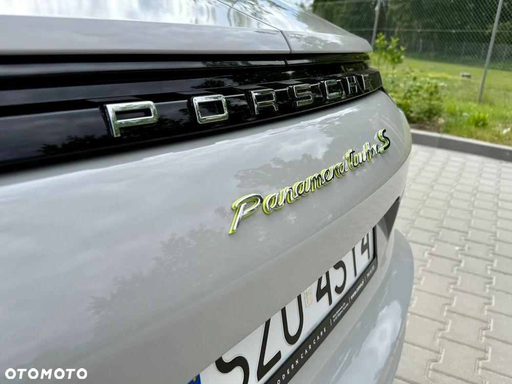Porsche Panamera Turbo S e-Hybrid - 4