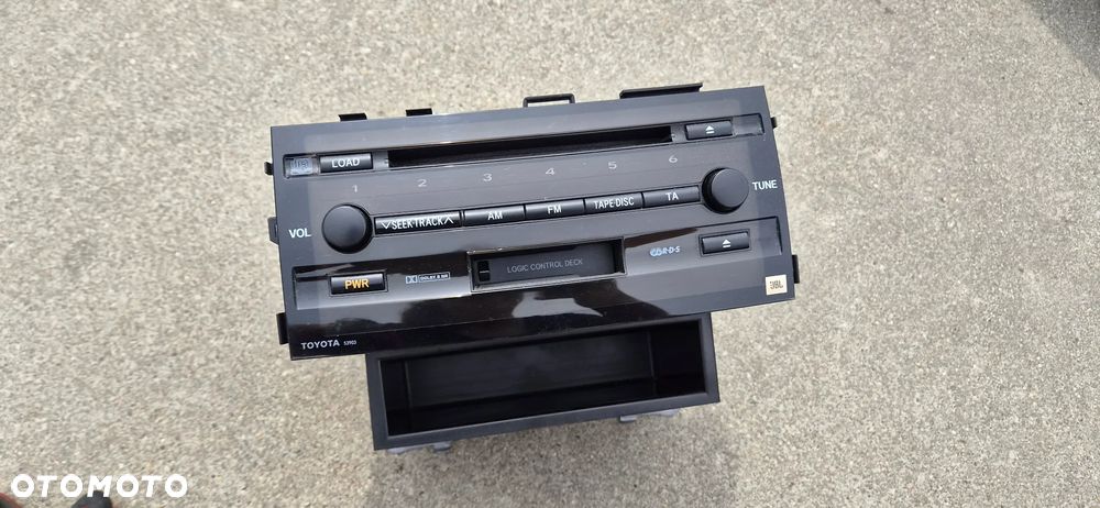 Radio CD radioodtwarzacz kabel Toyota Prius II 2005r 86120-47120 - 2