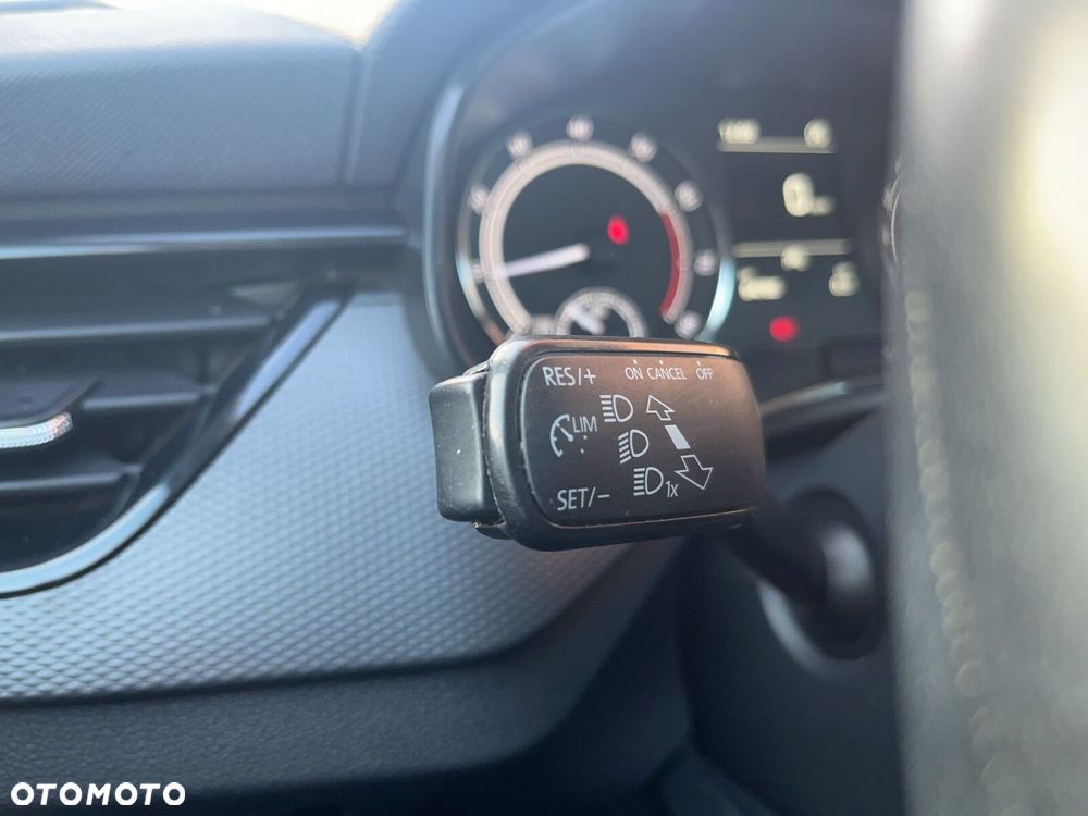 Skoda Kamiq 1.0 TSI Ambition - 15