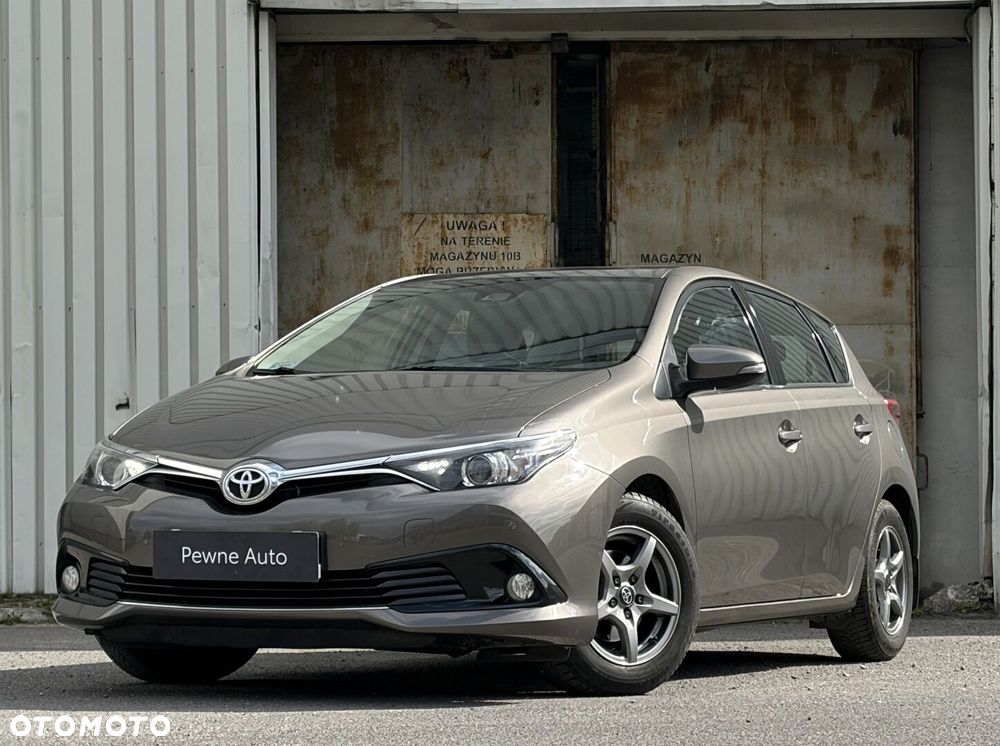 Toyota Auris 1.33 VVT-i Premium - 1