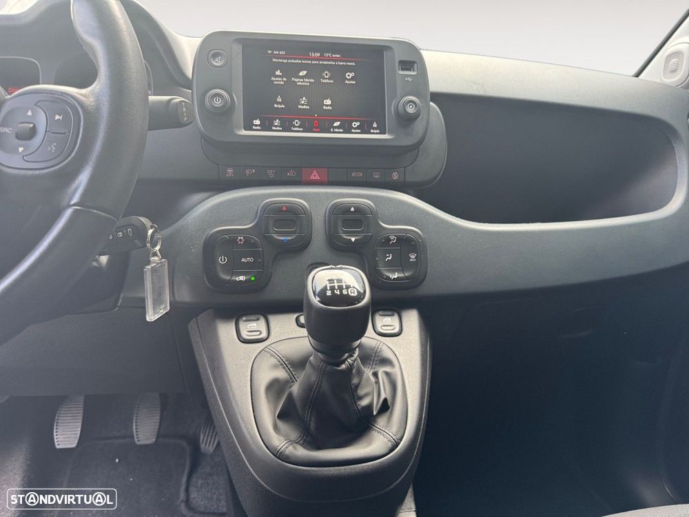 Fiat Panda 1.0 Hybrid (RED) - 11