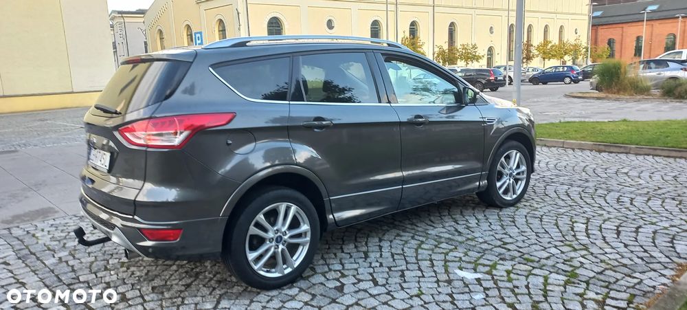 Ford Kuga 1.5 EcoBoost 4x4 Titanium - 9