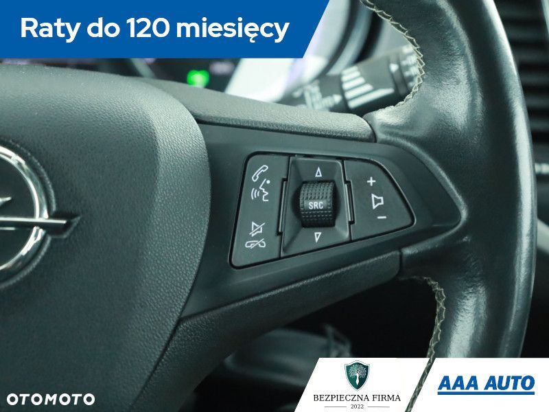 Opel Astra - 16