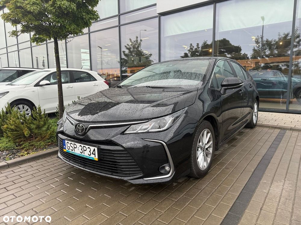 Toyota Corolla - 1